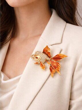 Luxury Goldfish Pin Crystal Rhinestone Enamel Koi Fish Brooch